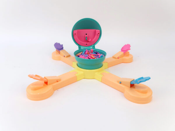 趣味投喂青蛙-Feed-Frog-Shoot-Desktop-Eating-Bee-Family-Game-Interactive-Kids-Toy-7-scaled-1.jpg 趣味投喂青蛙-Feed-Frog-Shoot-Desktop-Eating-Bee-Family-Game-Interactive-Kids-Toy-7-scaled-1.jpg